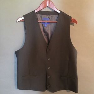 Stylish slim fit three piece suit